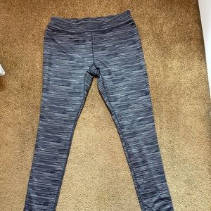 Everlast stripped leggings